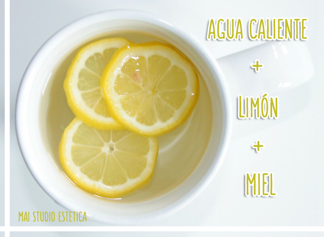 WARM-WATER-AND-LEMON2